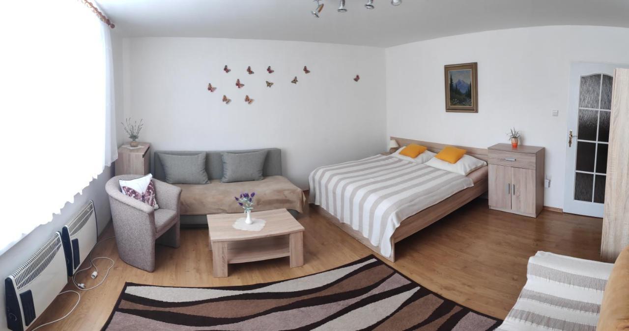 Holiday Home Liptovsky Peter Liptovský Hrádok المظهر الخارجي الصورة