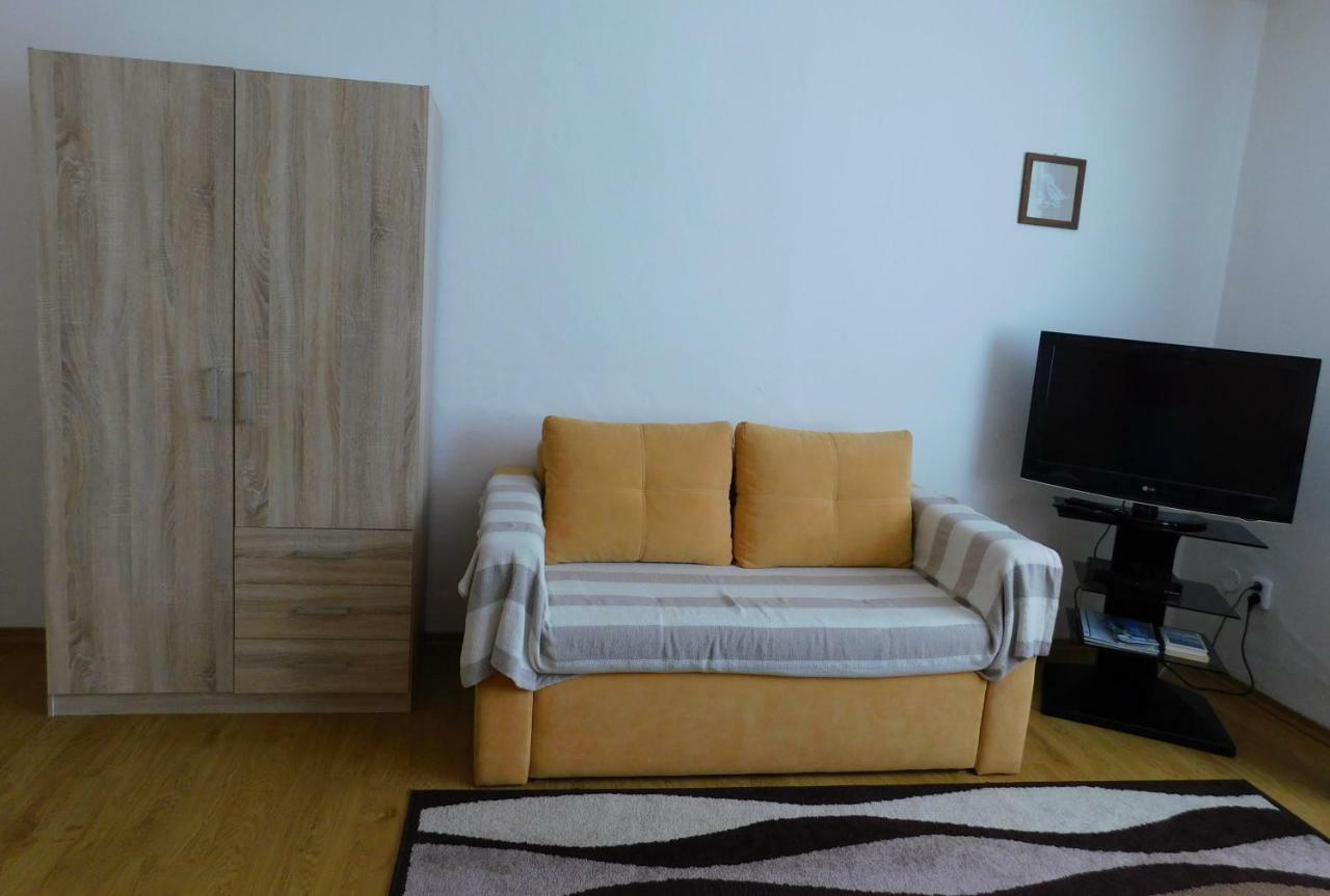 Holiday Home Liptovsky Peter Liptovský Hrádok المظهر الخارجي الصورة